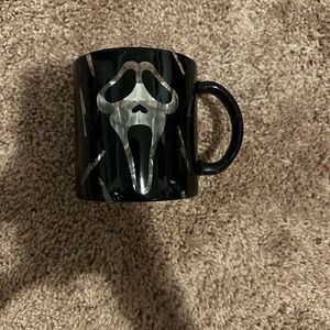 Black Knife Scream Ghostface Mug